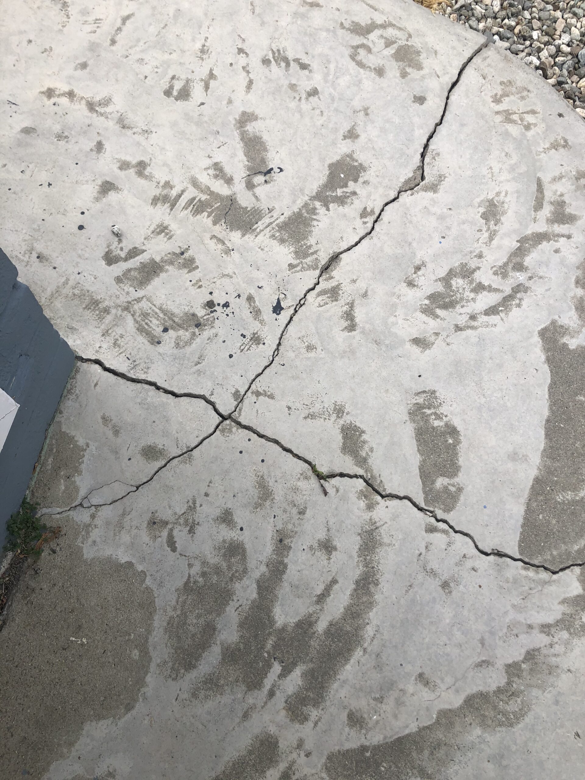 Concrete Crack in Lakeland